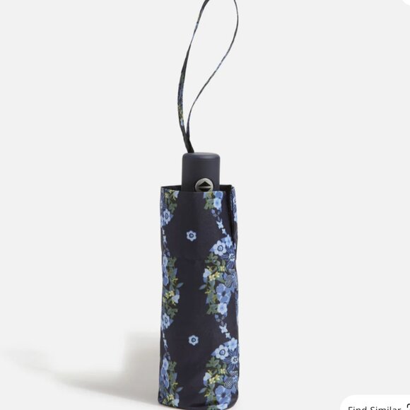 Vera Bradley Essential Mini Umbrella in Paisley Rain Tonal Blue NWT - Picture 2 of 9